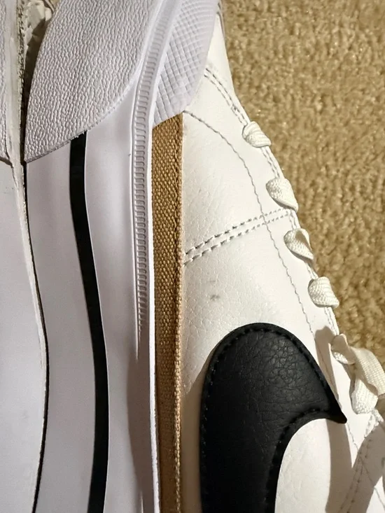 WOMEN'S NIKE COURT LEGACY LIFT PLATFORM SNEAKERS size 9 - Picture 12 of 16